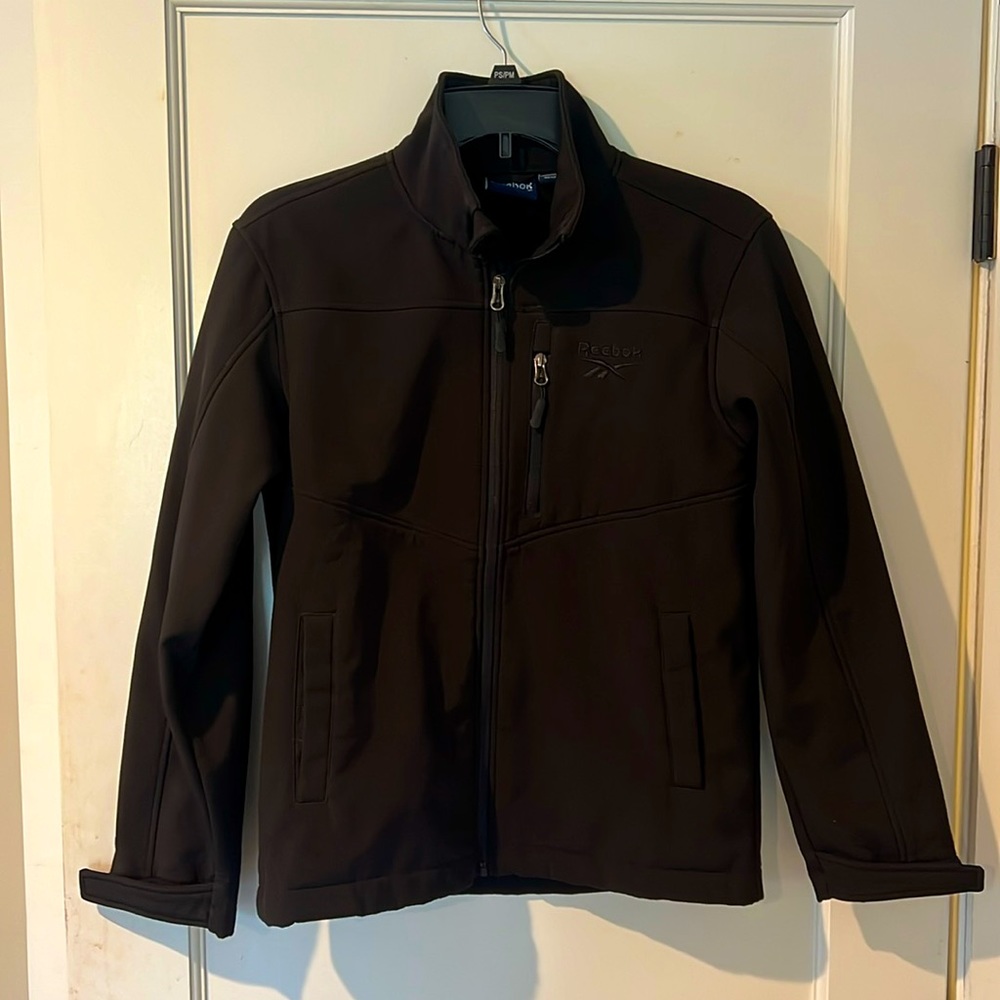 Reebok boys Spring coat. Great condition. Warm but lightweight. Boys 14-16 (L)